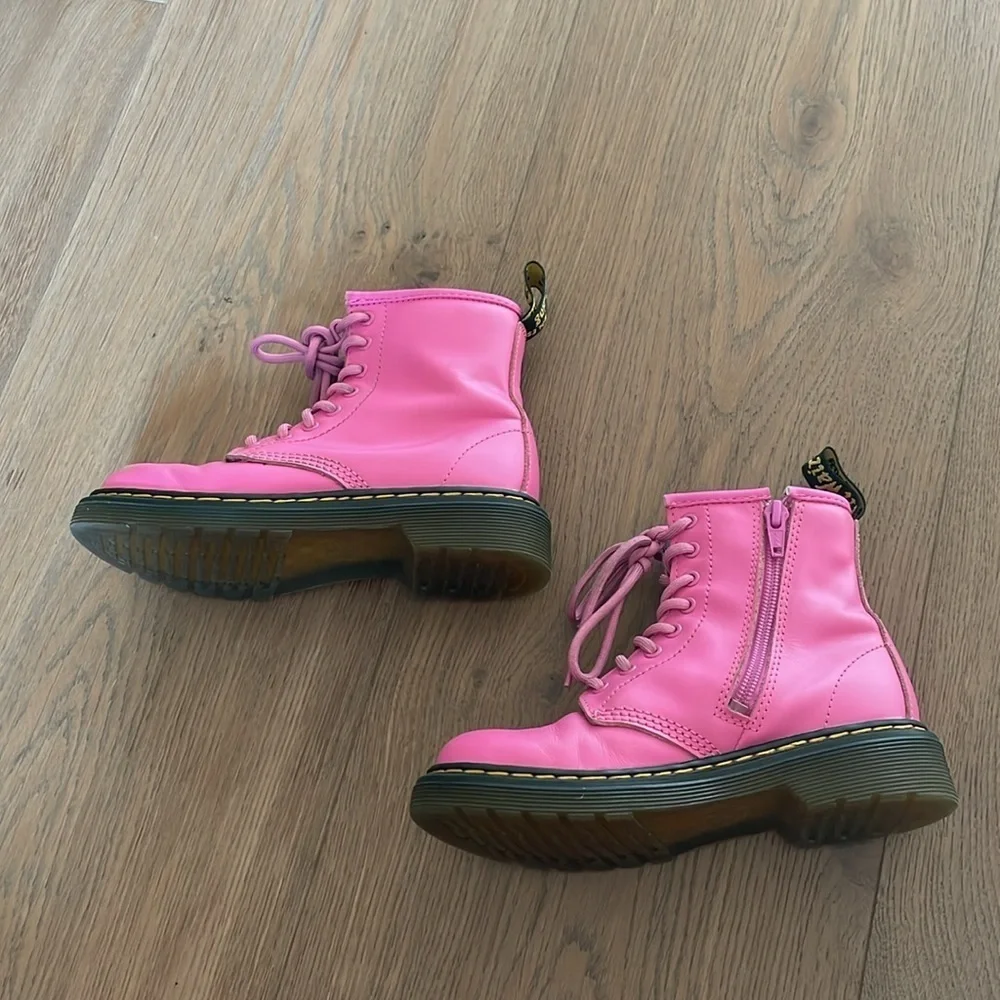 Dr. Martens Kids Leather Lace Up Boots Pink Size 13 US